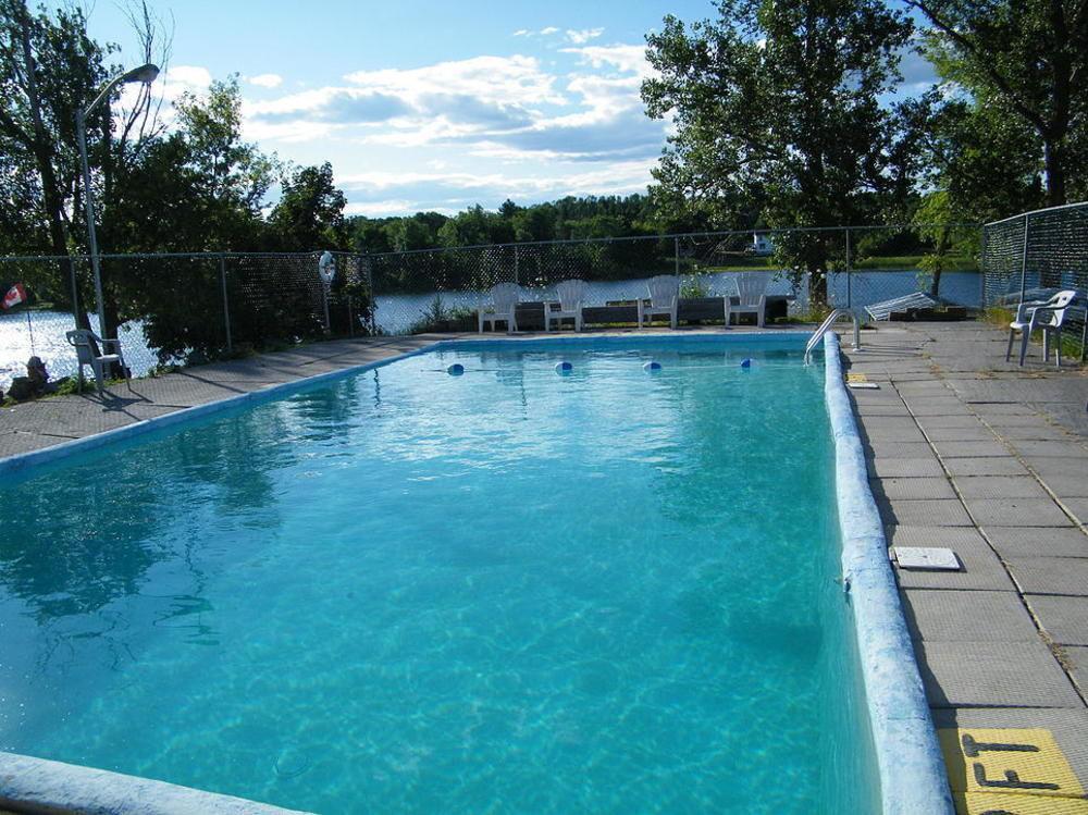 Campbellford River Inn Luaran gambar